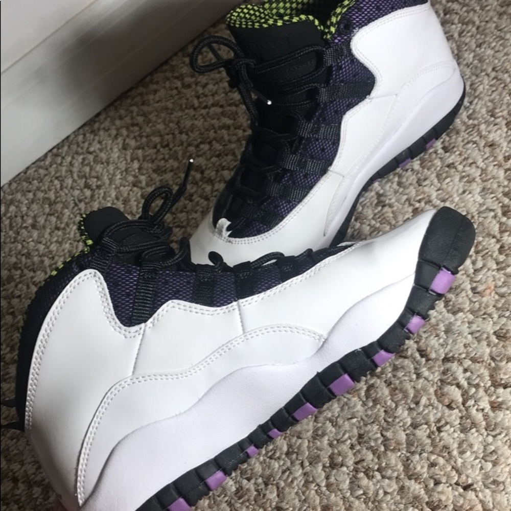 Girls Air Jordan 10 Retro.